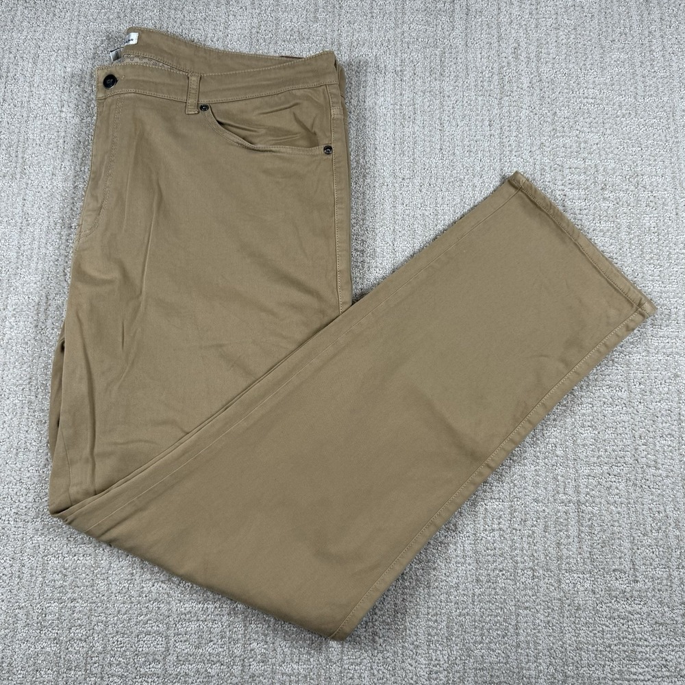 Peter Millar Men's 40 (Actual 42x34) Beige Five Pocket Straight Chino Golf Pants